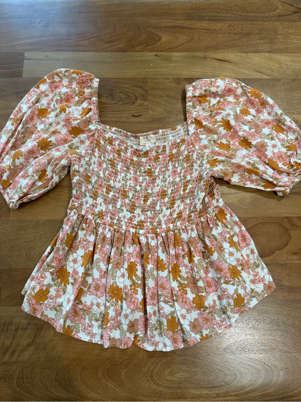Dizzy Lizzy Smocked Puff-Sleeve Floral Peplum Top in Pink, Amber & Green Size M